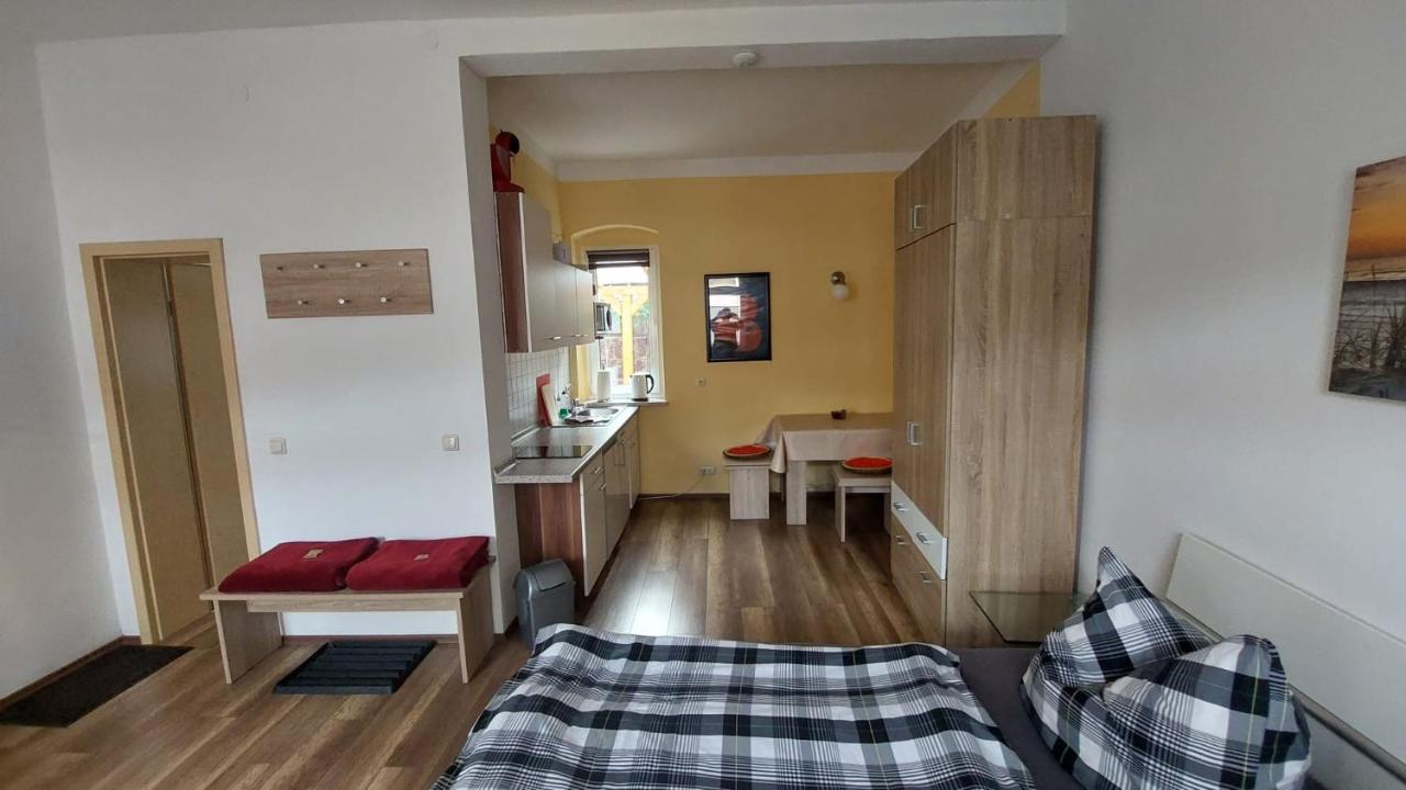 Kleine Apartments Torgau Esterno foto